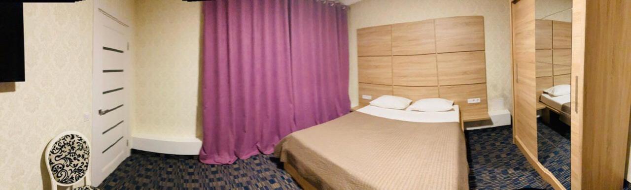 Arkpalmira Hotel Oldenburg Bagian luar foto